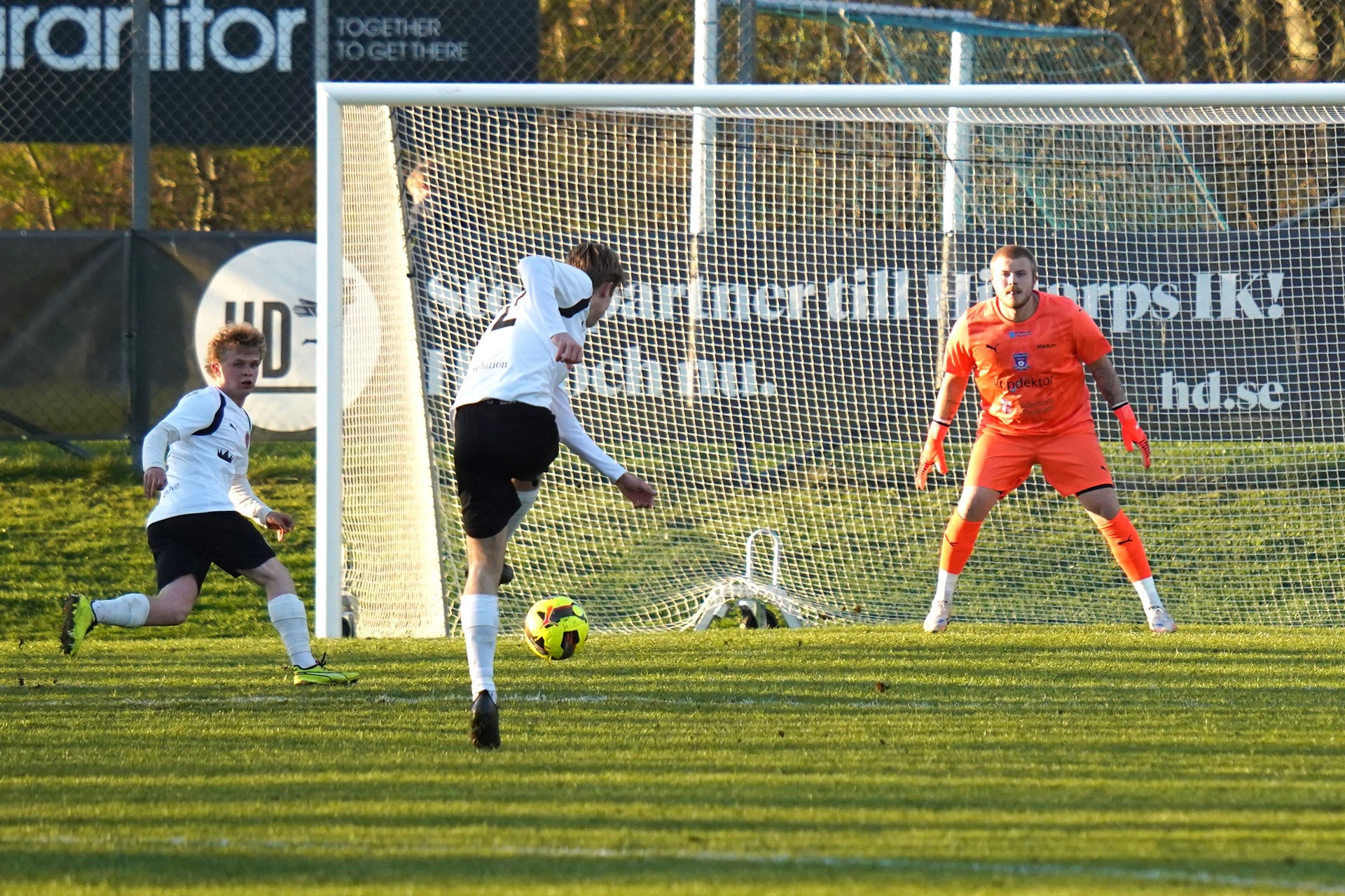 Inför Derome-Åskloster